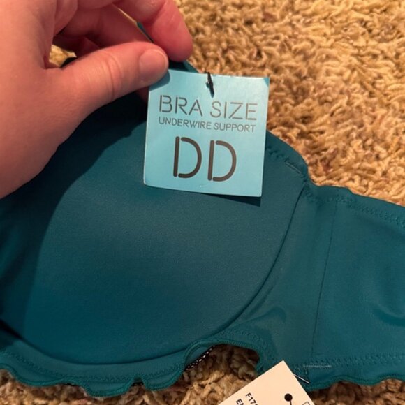 Elegant Teal Halter Bikini Top - Picture 4 of 5